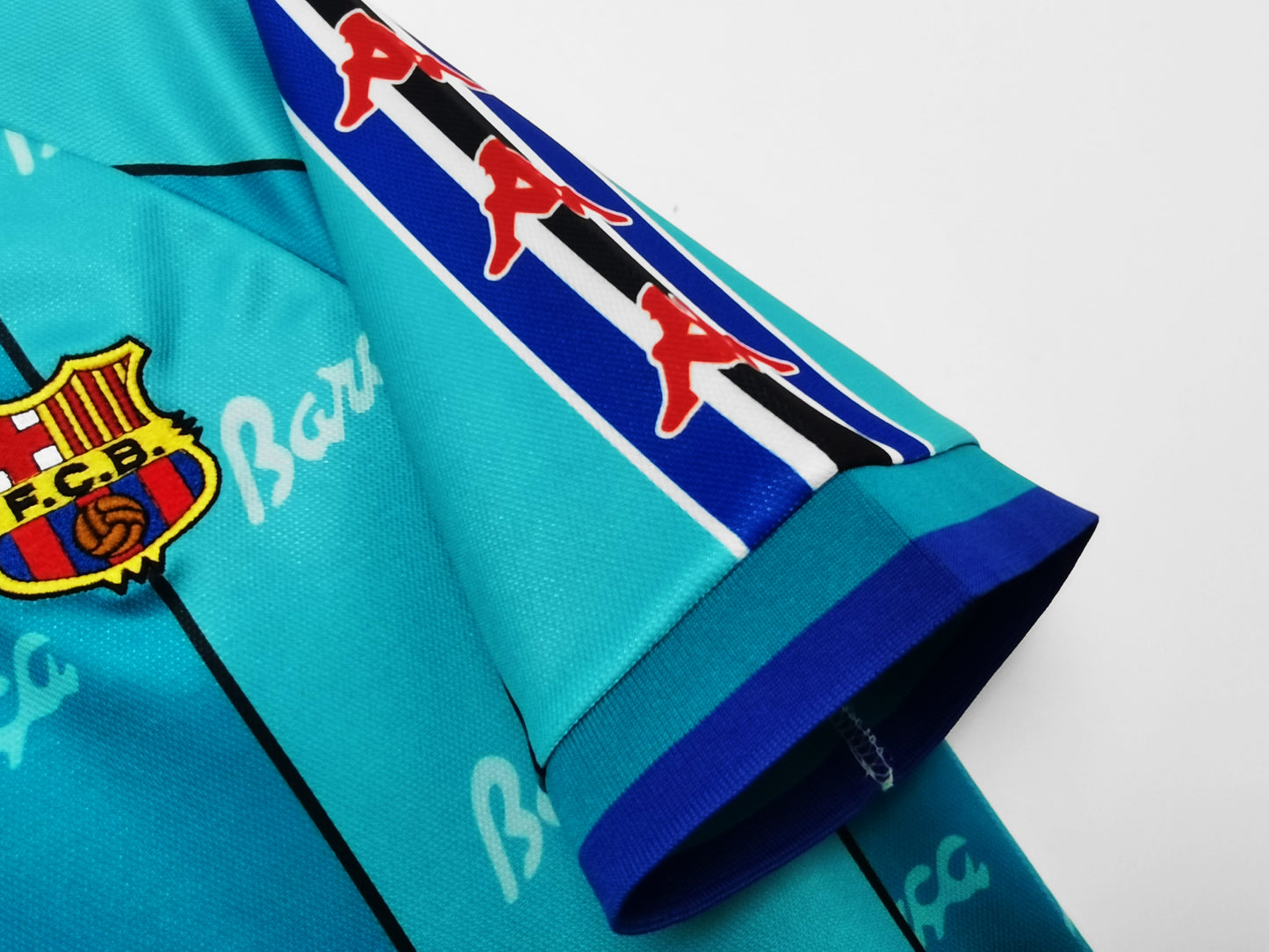 BARCELONA 1995-97 AWAY KIT