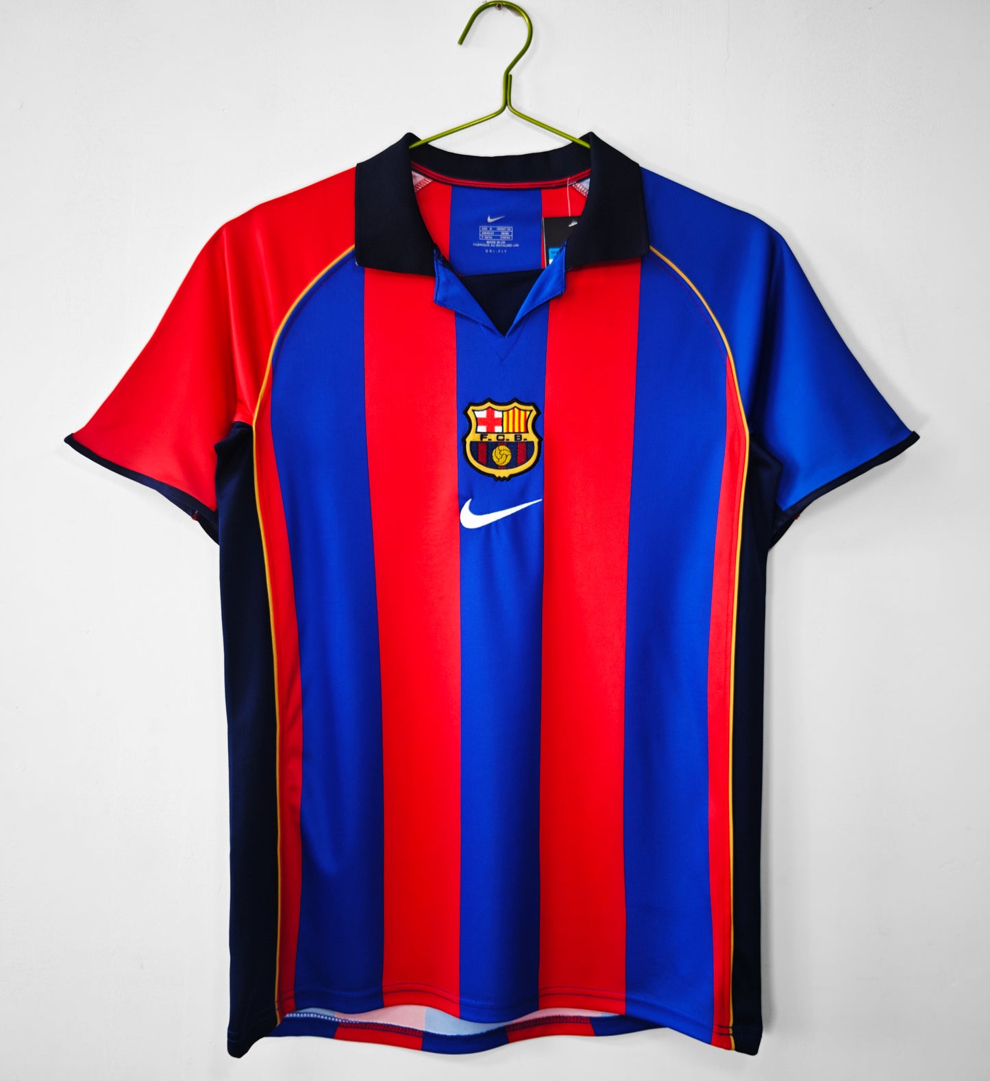 BARCELONA 2001 HOME KIT