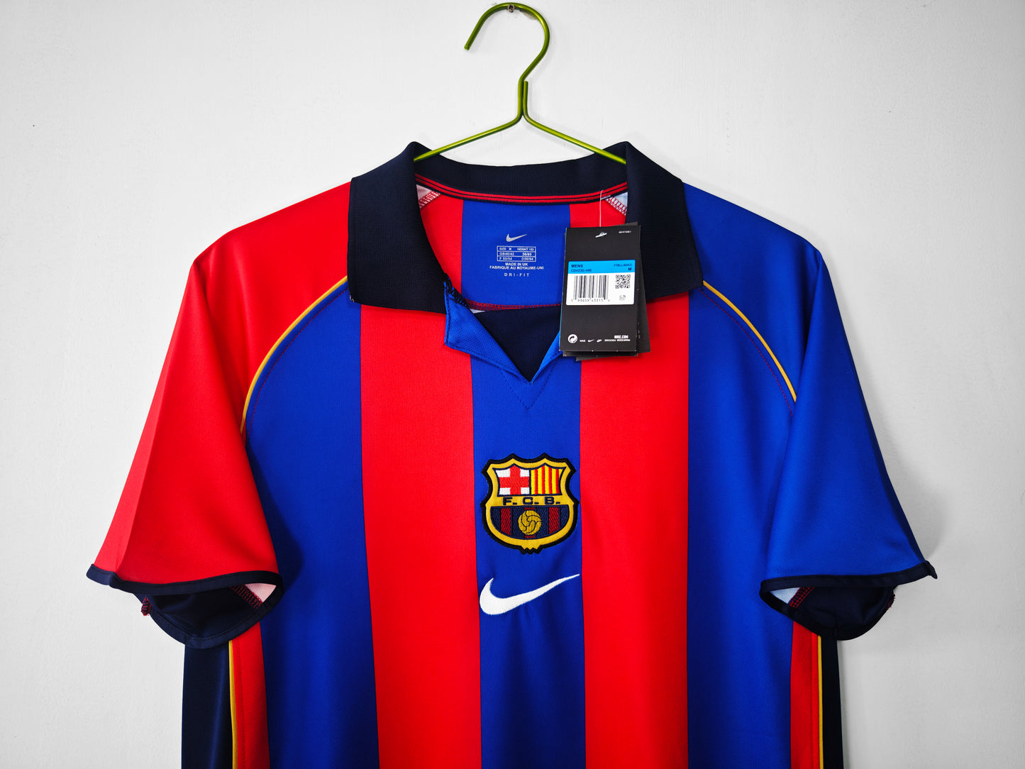 BARCELONA 2001 HOME KIT